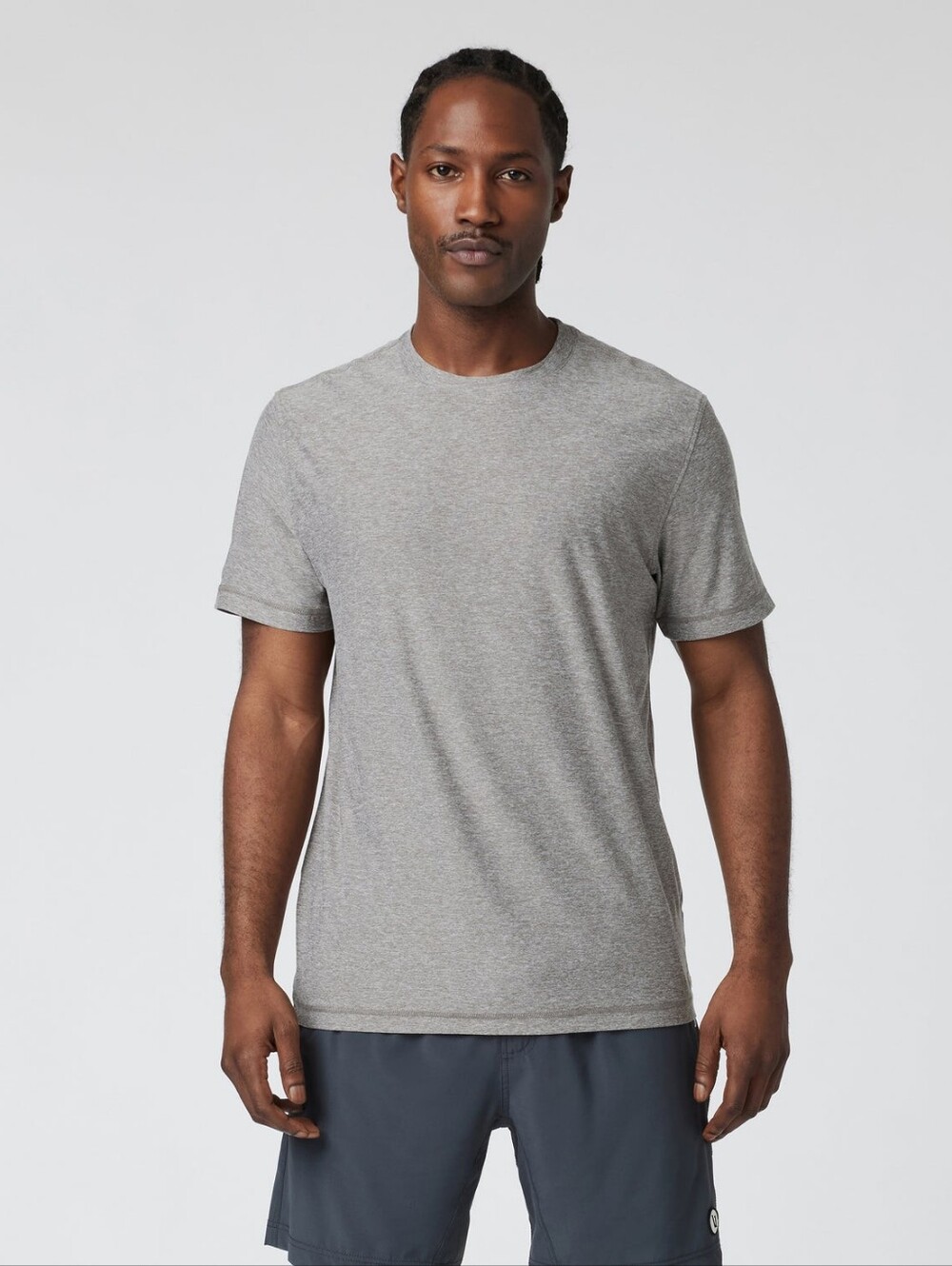 VUORI Men's Strato Tech Tee Short Sleeve Light Grey Size Small
